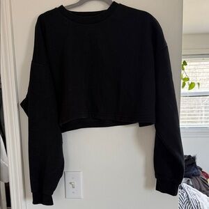 Women's Black Cropped Crewneck Sweatshirt